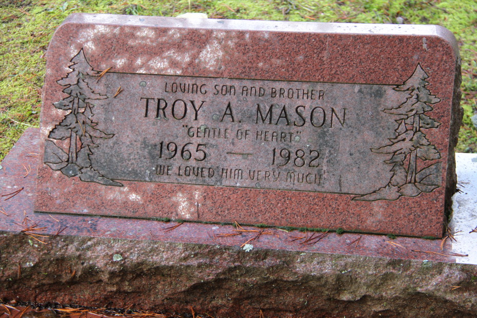 Grave of Troy A. Mason in the Skagway Cemetery, Alaska