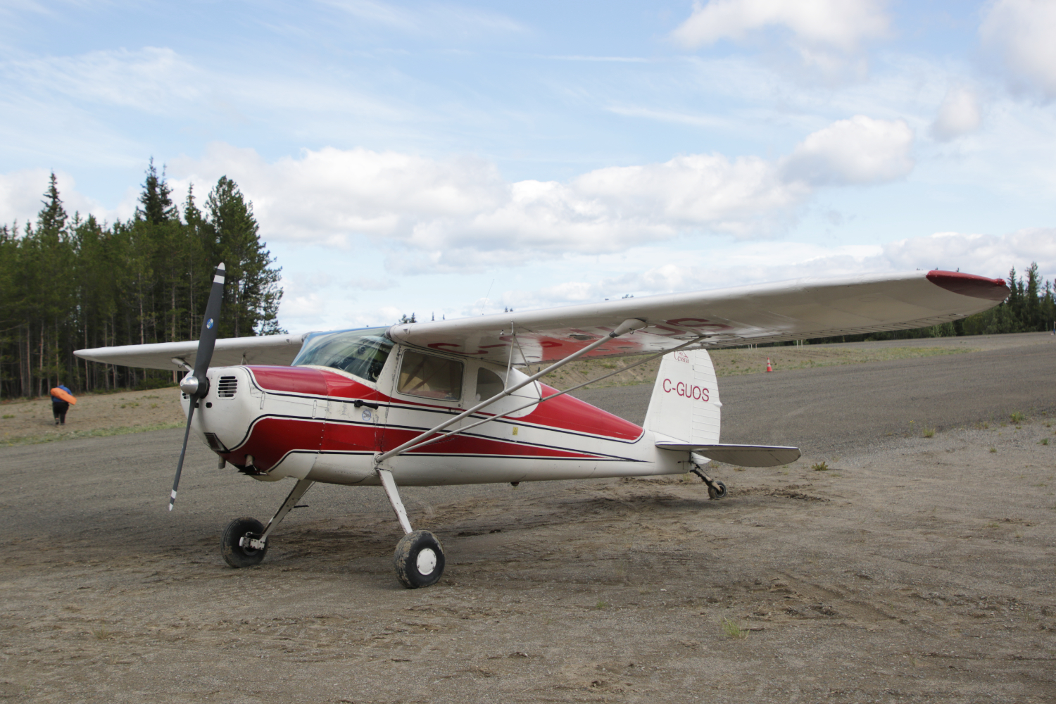 C-GUOS, a 1946 Cessna 140, at Cousins Airport, Yukon (CFP8), on July 25, 2026.