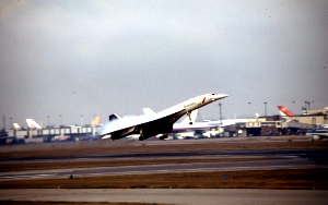 Aerospatiale/BAC Concorde G-BOAC taking off at London Heathrow Airport (LHR) on January 11, 1992