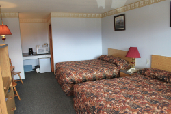 Alcan Motor Inn, Alaska Highway