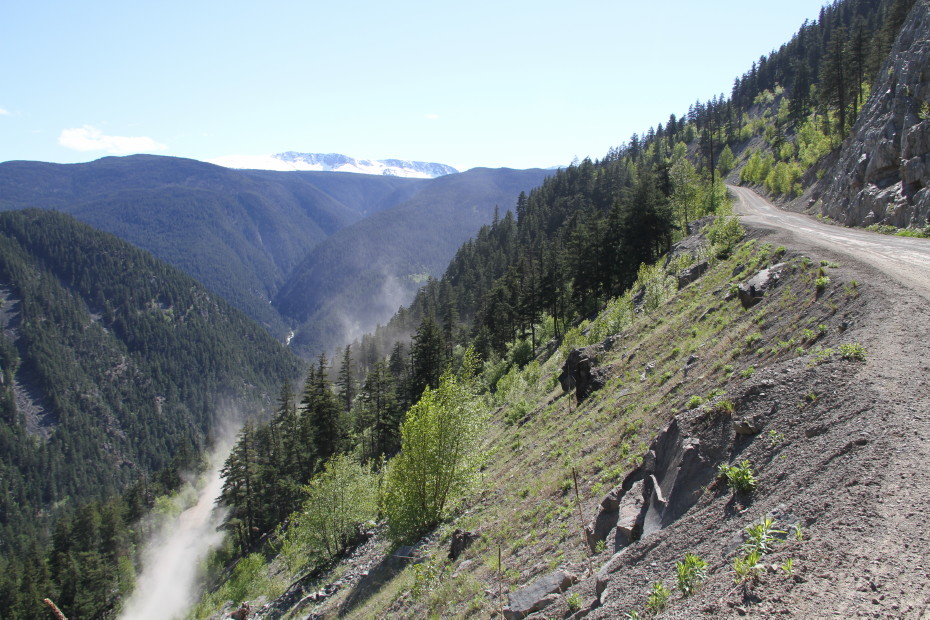 The view at Km 14.8 of the Bella Coola hill