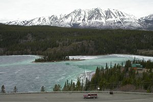 Emerald Lake, Yukon
