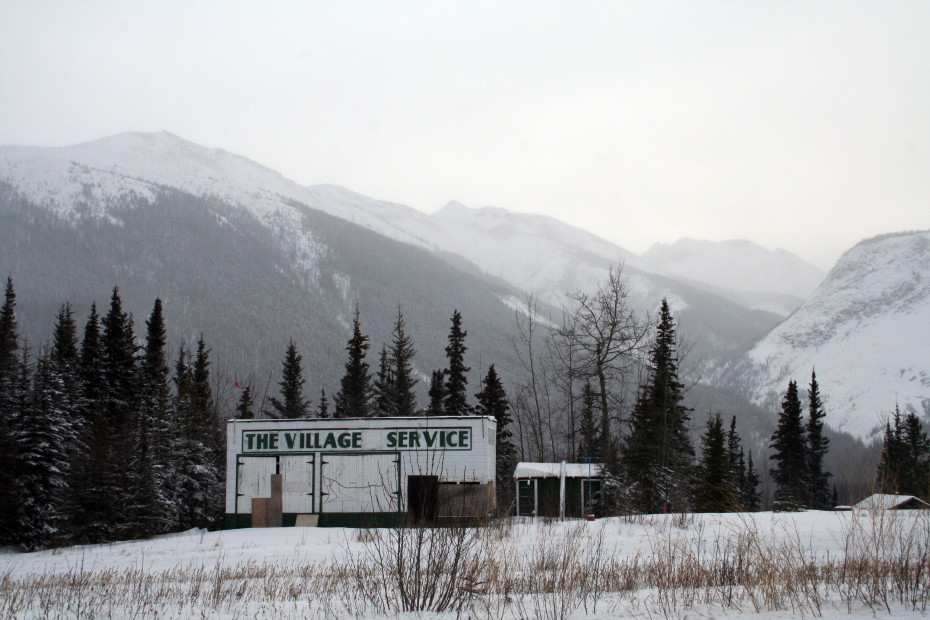 The Village Inn on the Alaska Highway