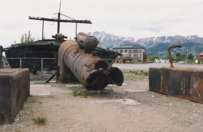 The ruins of the Tutshi in May 2001. Photo by Murray Lundberg.