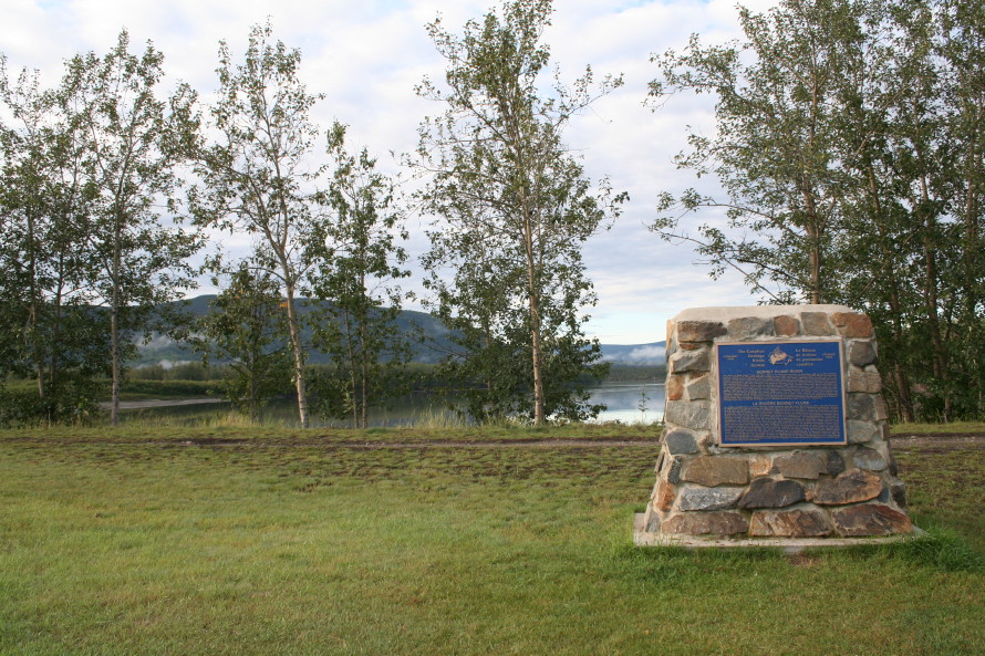 Bonnet Plume River monument in Mayo, Yukon